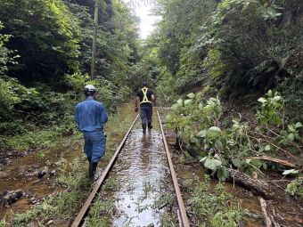 小湊鉄道：ニュース画像：令和8年8月千葉豪雨による被害の様子 - 「小湊鐵道、里見〜上総中野の復旧に「相当の期間」 千葉豪雨で倒木・土砂流入が複数」